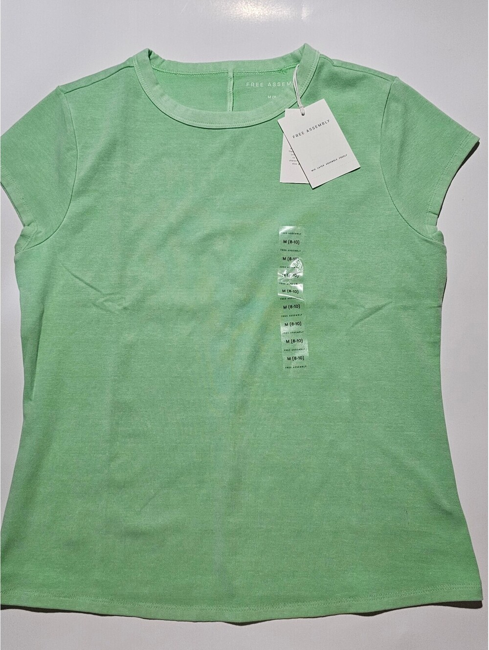 Free Assembly Women's Short Sleeve Crew Neck T-Shirt, Light Green, Size Medium